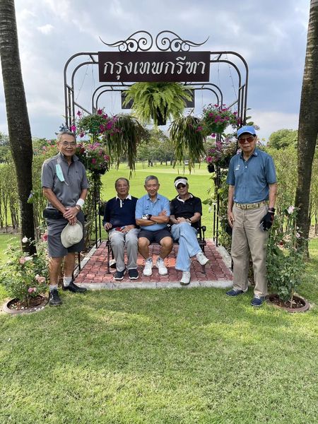 5 people people standing outdoors tree and กรุงเทพกรีทา