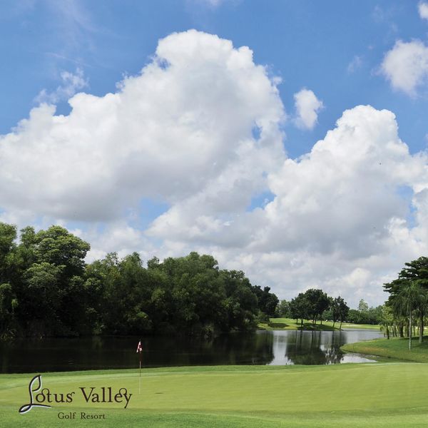 Lotus Valley Golf Resort nature