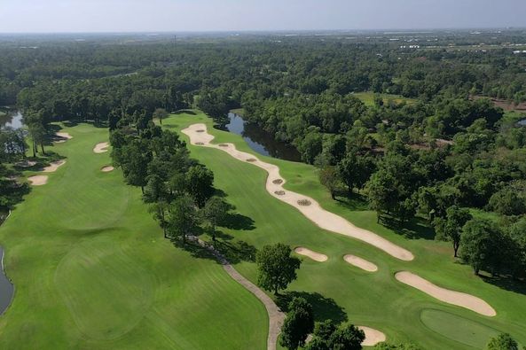 Lam Luk Ka Country Club golf course nature and grass