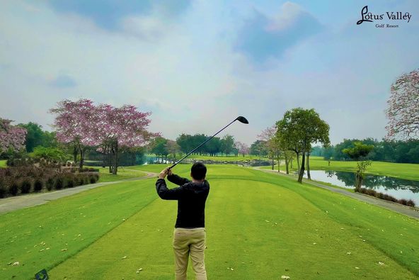 Lotus Valley Golf Resort