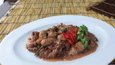Fried US Sirloin Beef with Fermented Bean Cur