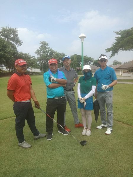 The Pine Golf Club 5 people people golfing and golf course