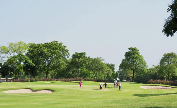 Lotus Valley Golf Resort 5 people people golfing and golf course