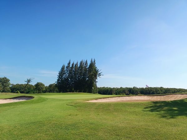 Bangpakong Riverside Country Club golf golf cart and golf course-4