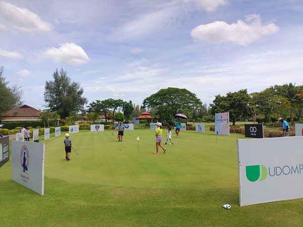 Bangpakong Riverside Country Club 9 people people golfing golf course and text