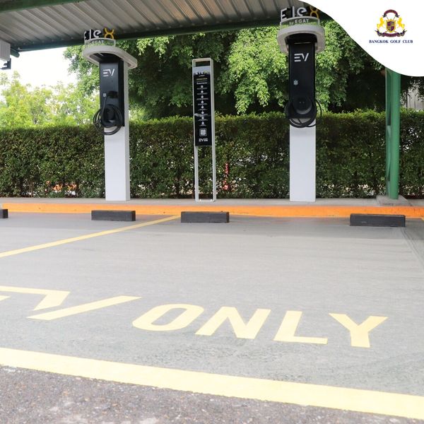 Bangkok Golf Club parking meter segway and text