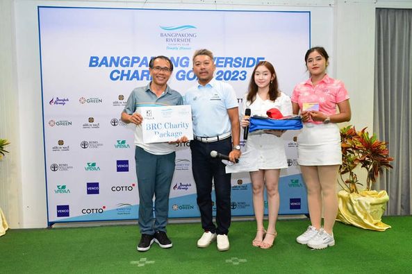 Bangpakong Riverside Country Club 4 people people golfing and text