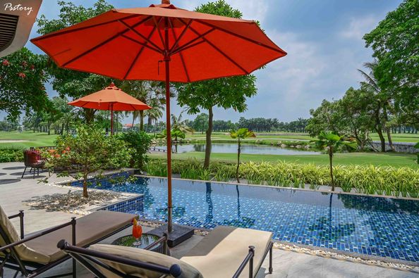 Summit Windmill Golf Club amp Residence pool