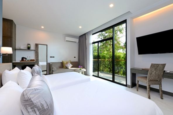 Lotus Valley Golf Resort bedroom and indoors