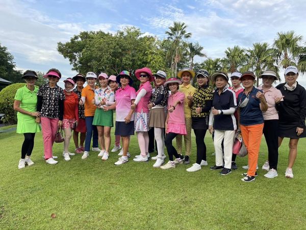 Krungthep Kreetha 14 people people golfing and golf course