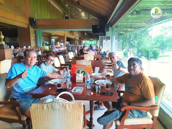 สนามกอล์ฟวินด์เซอร์ปาร์คฯ Windsor Park amp Golf Club 3 คน ตาราง และ ข้อความ