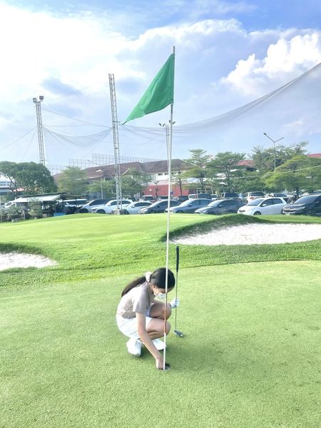 Krungthep Kreetha nbsp 1 person golfing and golf course