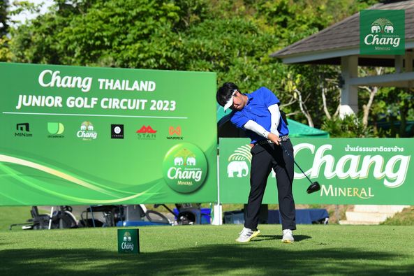 Alpinegolfresort Chiangmai 1 person golfing and HJ Chang MINERAL Chang THAILAND JUNIOR GOLF CIRCUIT 2023 m MINism LDOHTRNION Chang STAN WARRIX Ch ng MINERAL Chang น้ำแร่ธรรมชาติตราช้าง MINERAL ต Chang