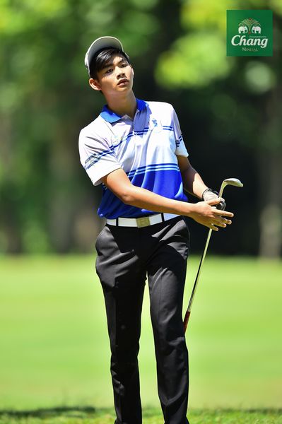 Alpinegolfresort Chiangmai 1 person golfing golf course and text-3