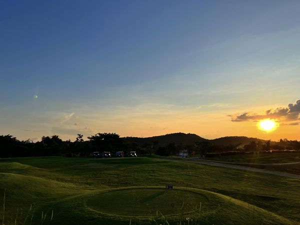 Alpinegolfresort Chiangmai nbsp golf golf course and twilight