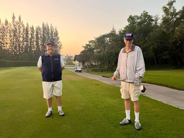 สนามกอล์ฟหริภุญชัย กอล์ฟคลับ nbsp 2 people people golfing and golf course