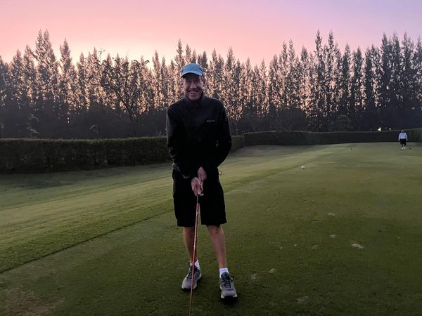 สนามกอล์ฟหริภุญชัย กอล์ฟคลับ nbsp 2 people people golfing twilight and golf course