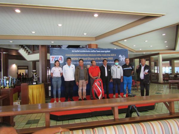 Santiburi Country Club Chiangrai 8 people people standing and indoor