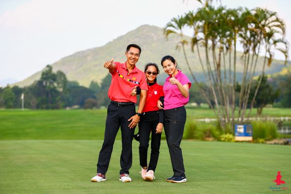 Alpinegolfresort Chiangmai 3 people and people standing Alpinegolfresort Chiangmai 3 people and people standing