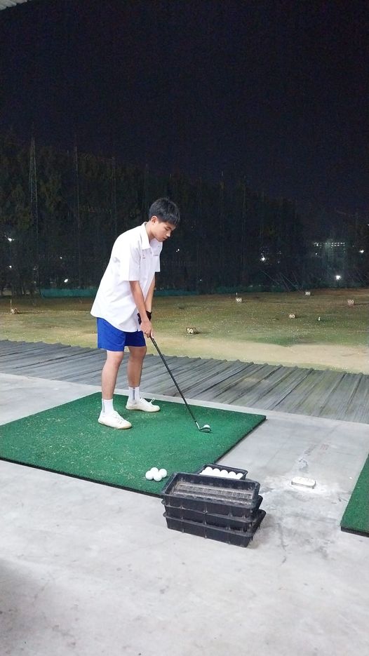 Stardome Golf Club 1 person