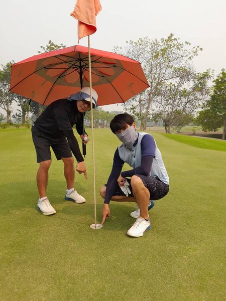 Gassan Legacy Golf Club 2 people