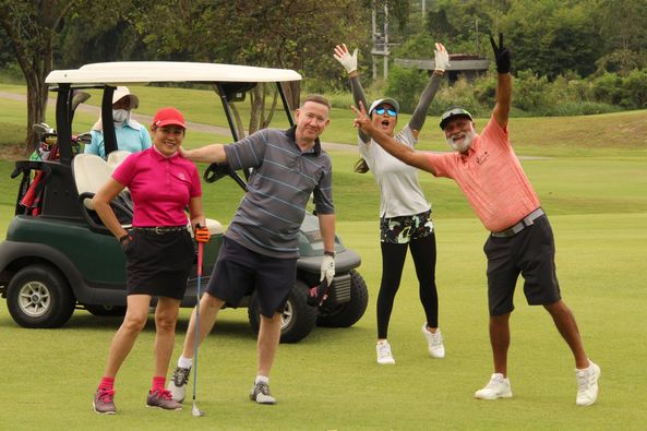 Banyan Golf Club Hua Hin 3 people Banyan Golf Club Hua Hin 3 people