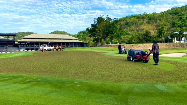 Black Mountain Golf Club 5 people people golfing and golf course