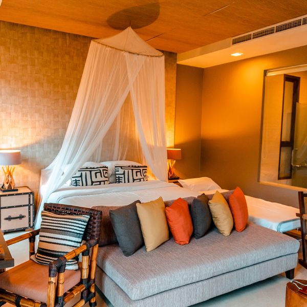 Mountain Creek Golf Resort And Residences mosquito net bed and bedroom