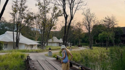 Whatever's holding you down, throw it away, and let yourself live the moment.  Captured by Khun @numnimpongjira Don’t forget to share us @kirimaya_khaoyai your moment!