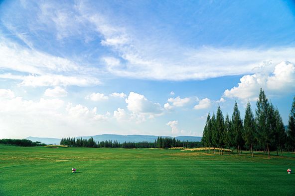 My Ozone Golf Club Khaoyai golf cloud golf course and grass