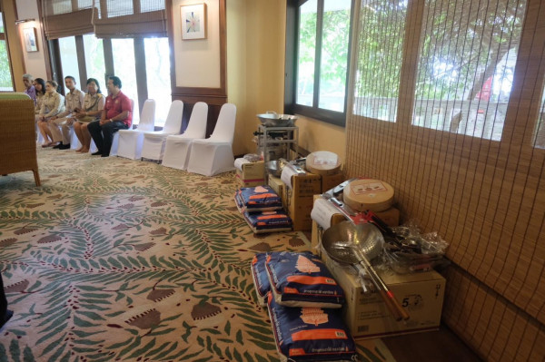 Palm Hills Golf Club amp Residence nbsp 4 คน และ ตาราง เหลืออีก 5 รายการ