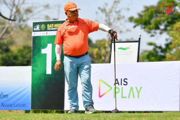 Panoramagolfclub 1 person golfing and outdoors-5