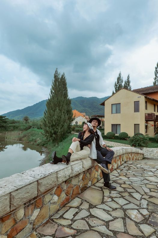 Toscana Valley 2 people people standing outdoors and tree