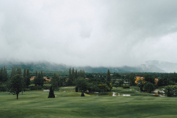 Toscana Valley golf fog golf course and grass