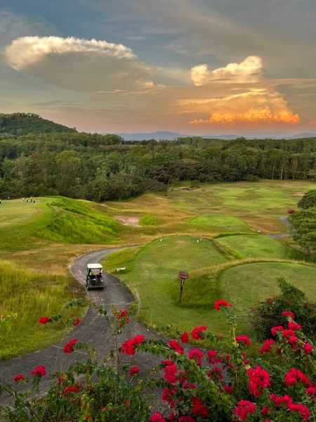 Wangjuntr Golf Park golf course nature and grass