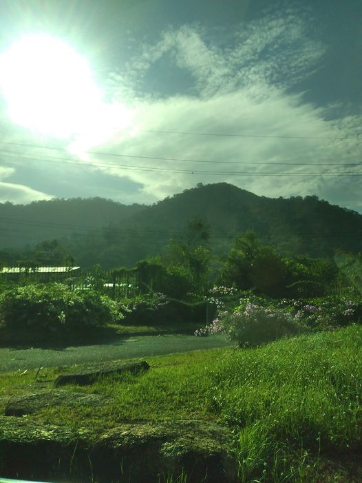 สนามกอล์ฟ Mountain Shadow cloud mountain nature grass and tree