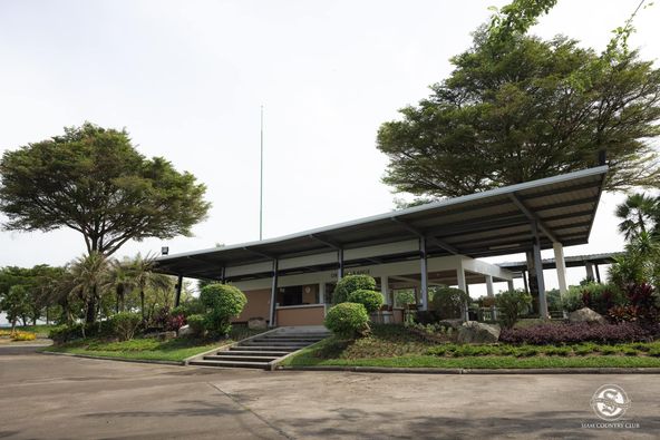 Siam Country Club tree and outdoors