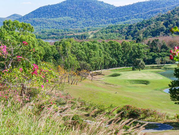 Wangjuntr Golf Park nature and grass