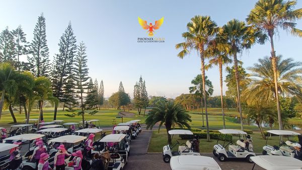 Phoenix Gold Golf amp Country Club outdoors and text