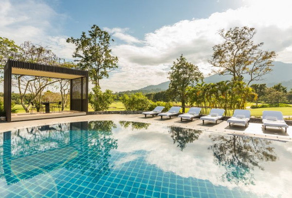 Chatrium Golf Resort Soi Dao Chanthaburi pool