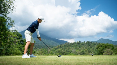 Keep your head down: It's important to keep your head down and your eyes on the ball throughout your swing. This will help you make solid contact with the ball.