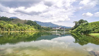 Dramatic view of Katathong Resort from 17th Hole tee-off