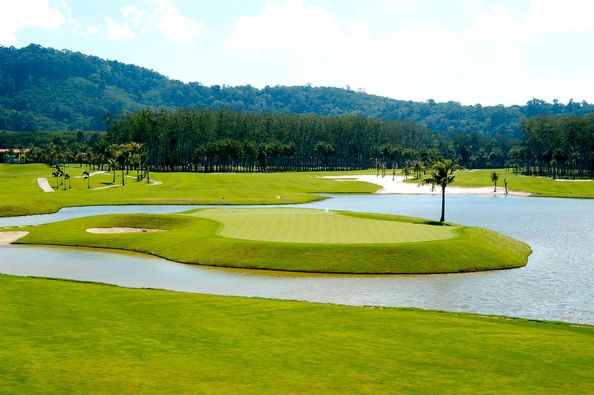 Missionhillsphuket nature grass and golf course