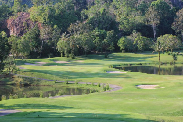 Red Mountain Golf Club Phuket Thailand golf course nature and grass