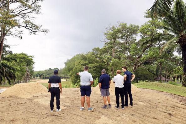 Blue Canyon Country Club 5 people people golfing grass and tree