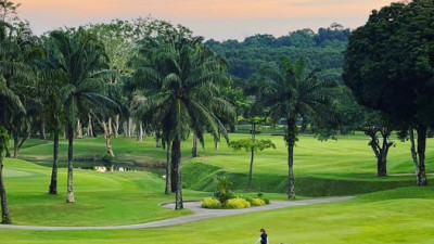 As the sun kisses the horizon, we tee off into the evening glow.